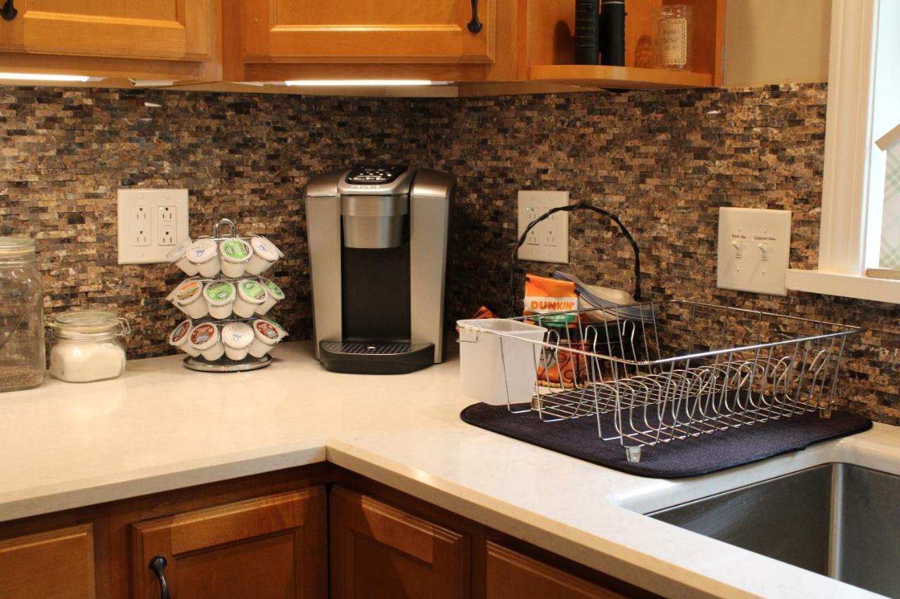Maple Leaf Acre Villa Williston Екстериор снимка