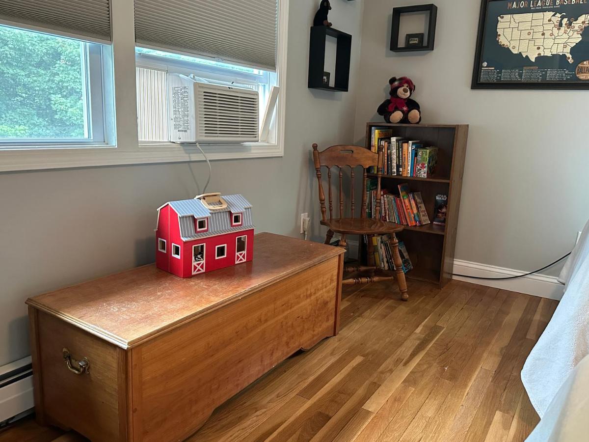 Maple Leaf Acre Villa Williston Екстериор снимка