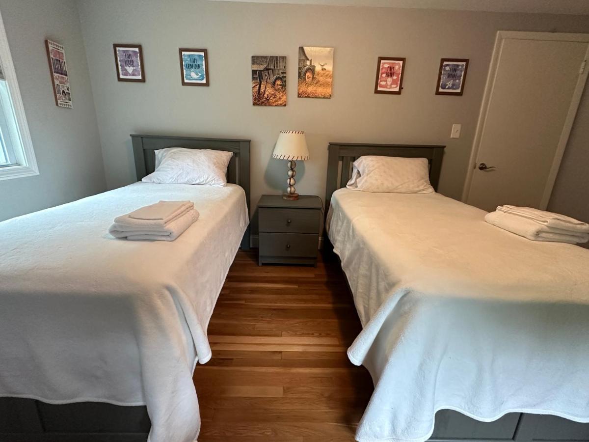 Maple Leaf Acre Villa Williston Екстериор снимка